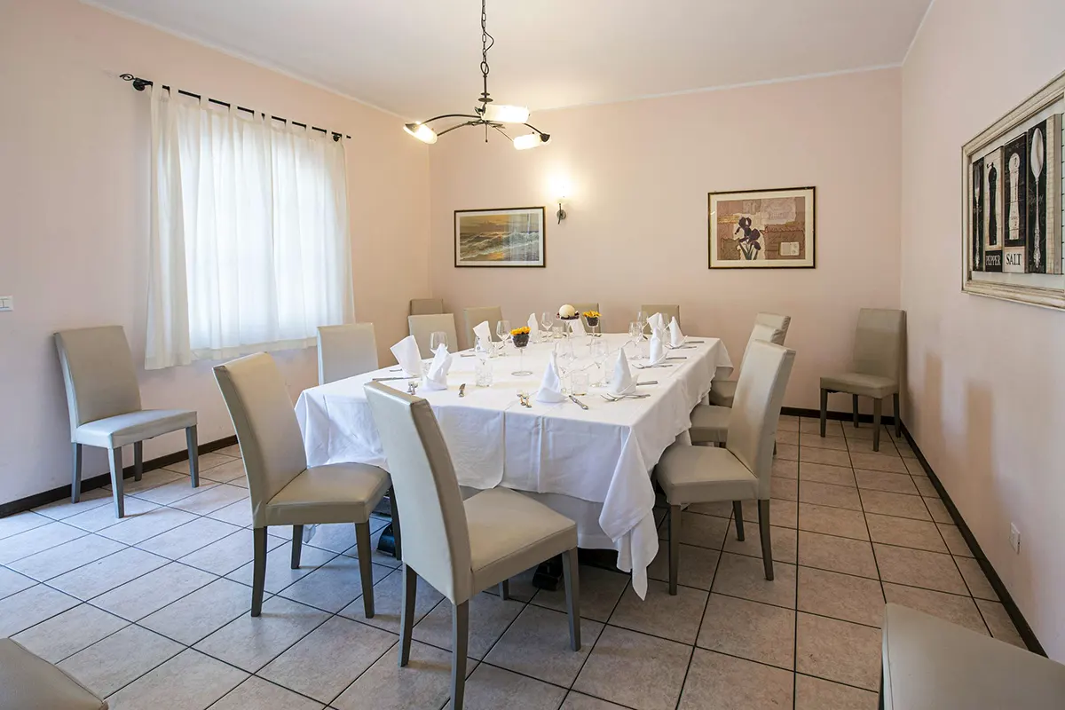 Sala Rossa – Ristorante Cantinetta del Conero